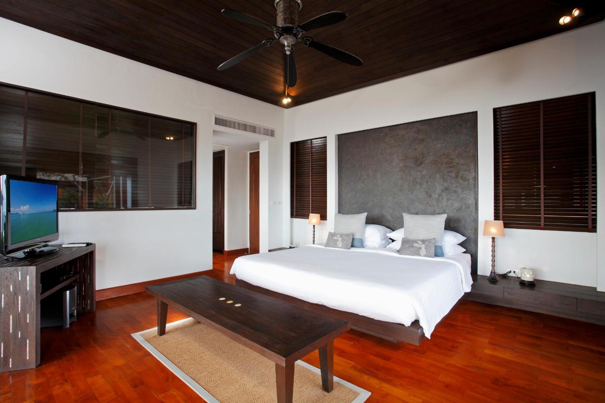 Sri Panwa Phuket Luxury Pool Villa Hotel - Sha Plus Exteriér fotografie A bedroom at the resort