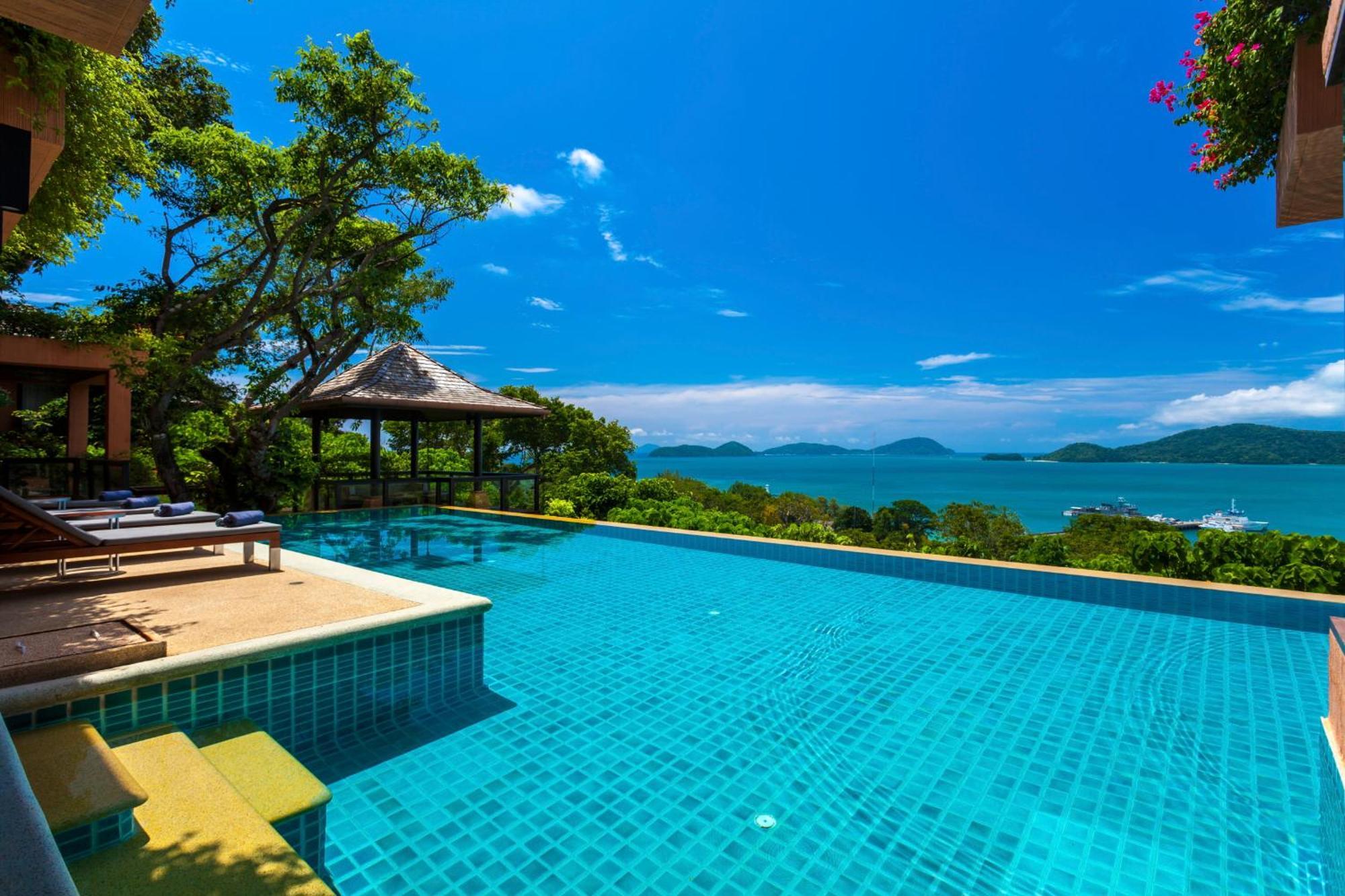 Sri Panwa Phuket Luxury Pool Villa Hotel - Sha Plus Exteriér fotografie View of the Andaman Sea from the resort