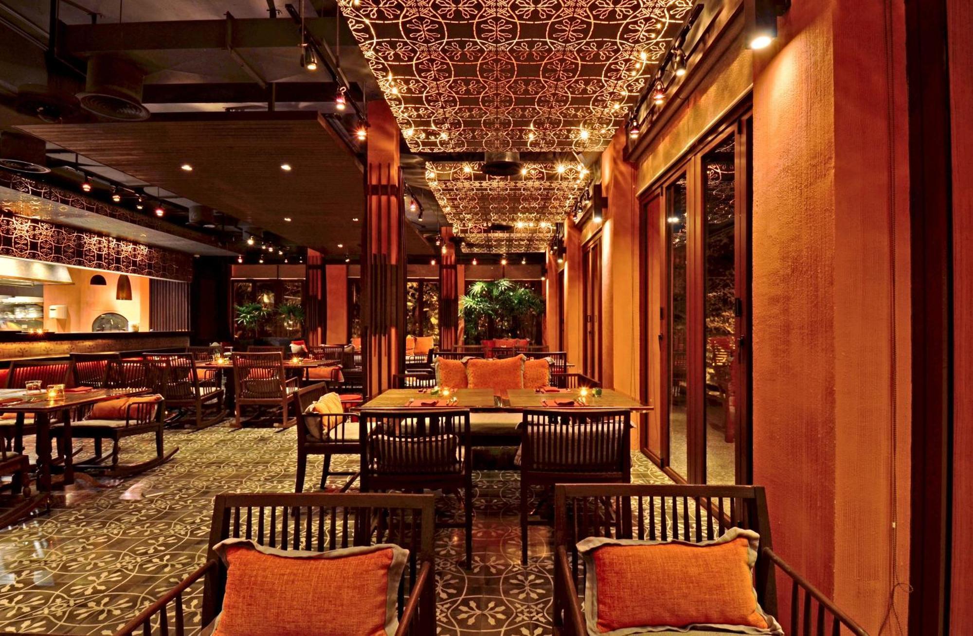 Sri Panwa Phuket Luxury Pool Villa Hotel - Sha Plus Exteriér fotografie The interior of the restaurant